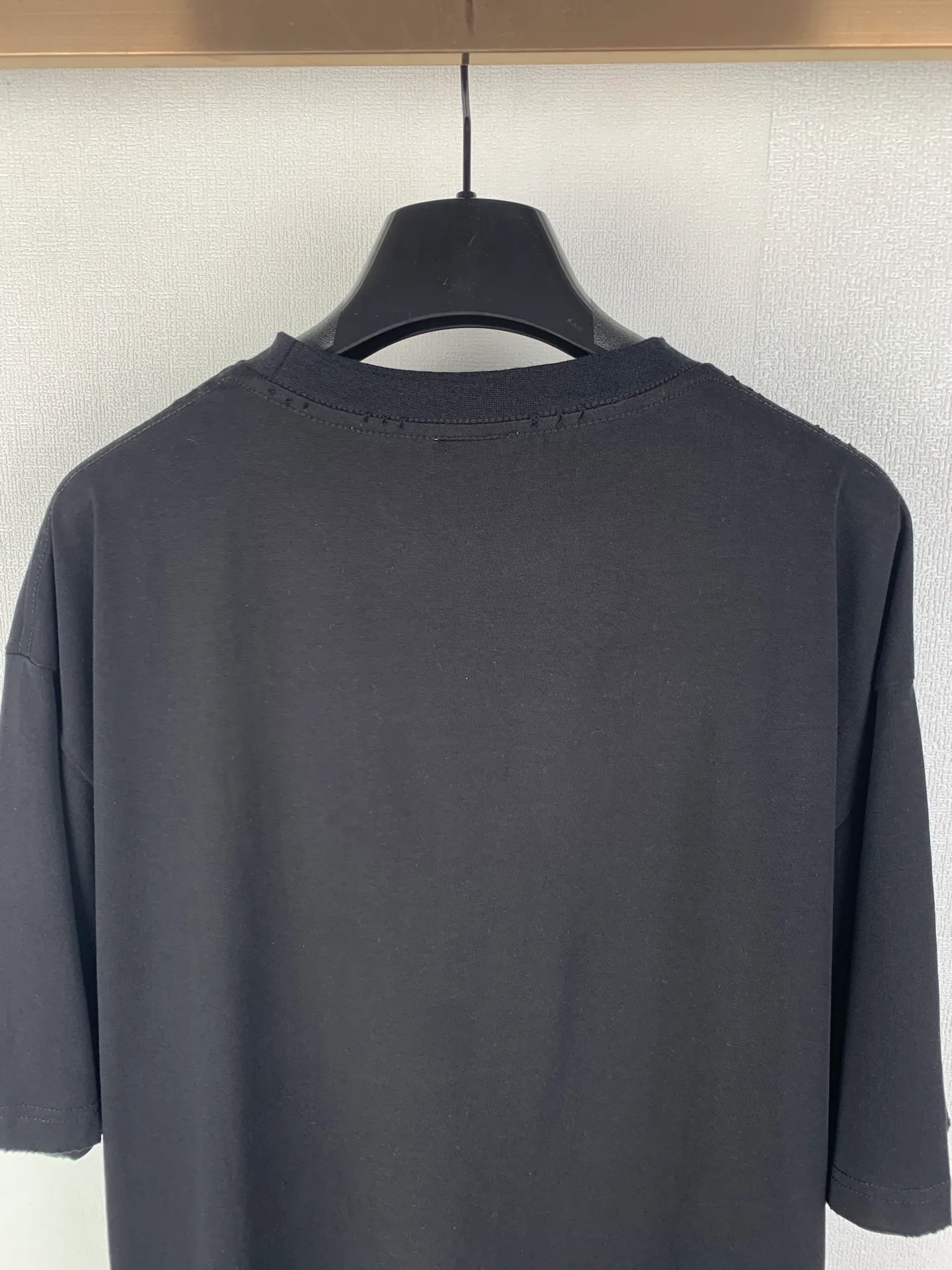 BALENCIAGA/ T Messy Spray 1: 2: 3: 4: ： 1:1 BLCG ： Size： S M L XL